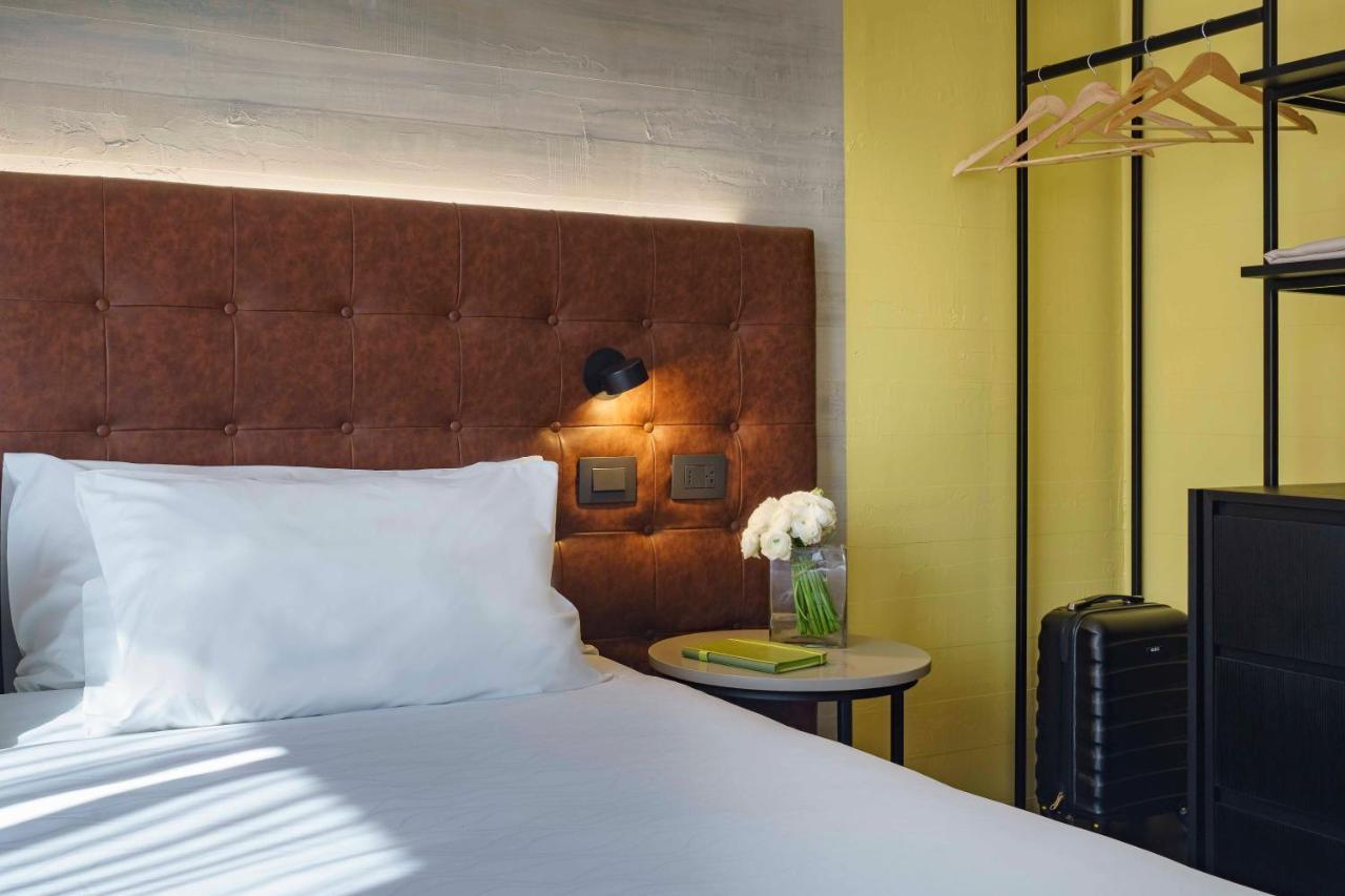 Pullman Santiago El Bosque Hotel Luaran gambar A room at the hotel