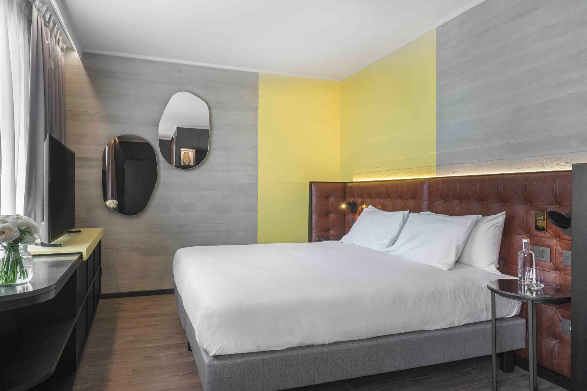 Pullman Santiago El Bosque Hotel Luaran gambar A room at the hotel